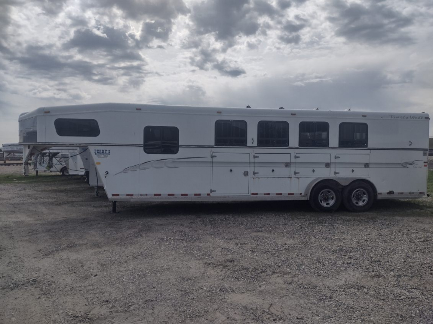 2004 Trails West 4 Horse