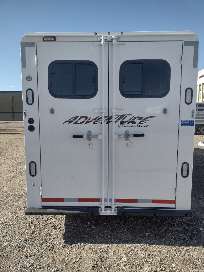 Trailer Photo 4