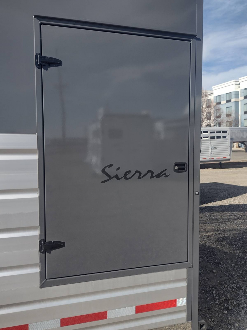 Trailer Photo 18