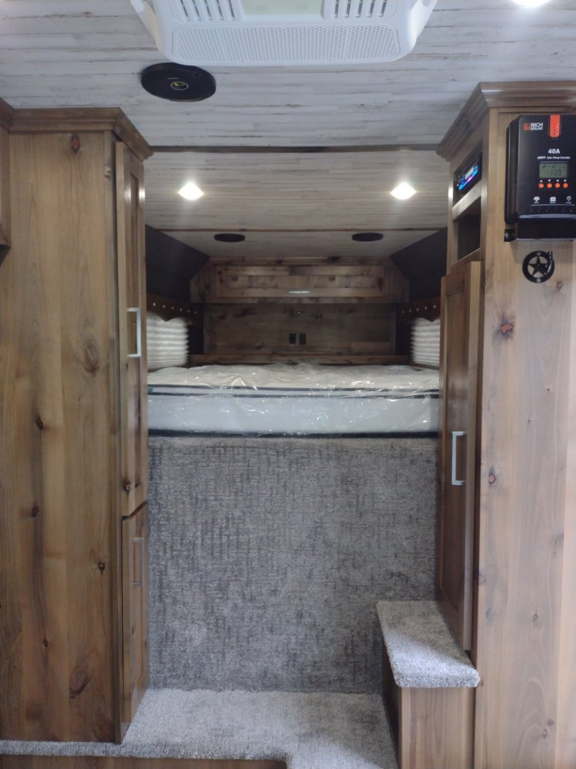 Trailer Photo 9