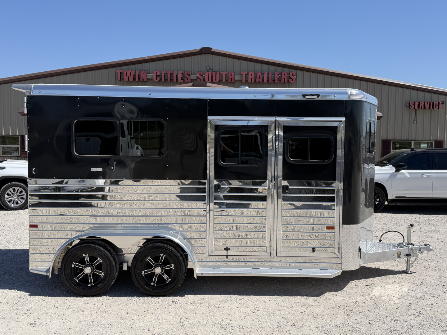 2027 Sundowner 2 Horse Bumper Pull Charter SE