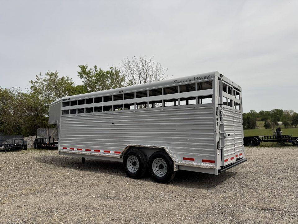 Trailer Photo 2