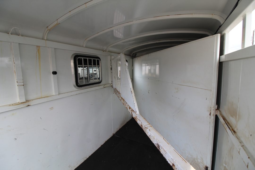 Trailer Photo 10