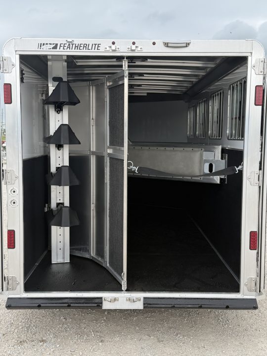Trailer Photo 6
