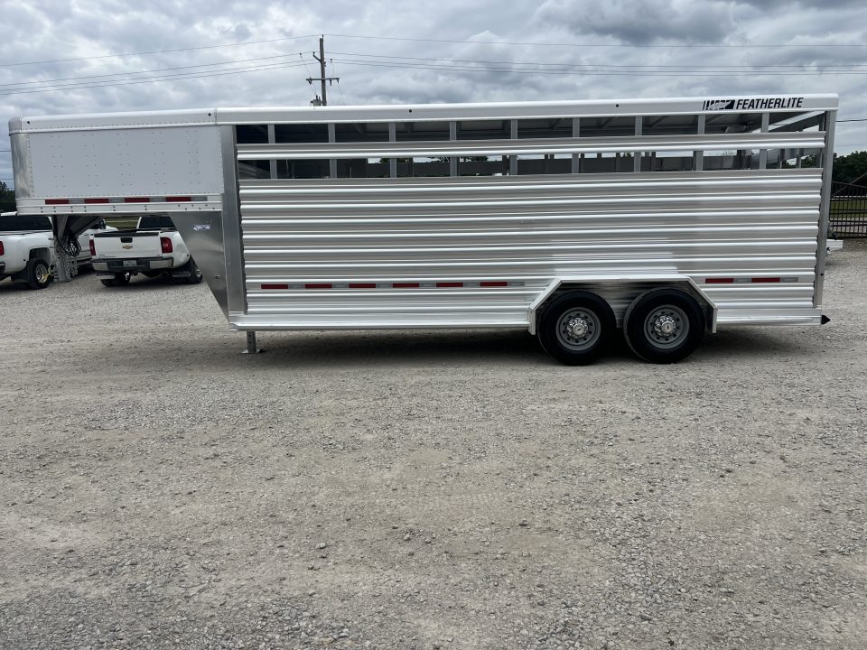 Trailer Photo 2