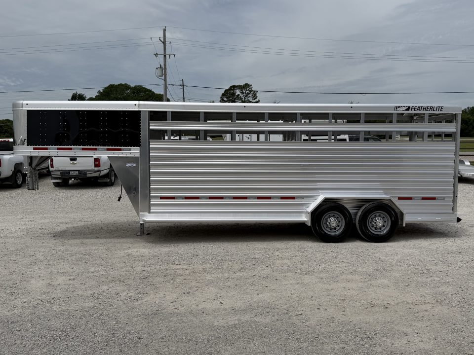Trailer Photo 2