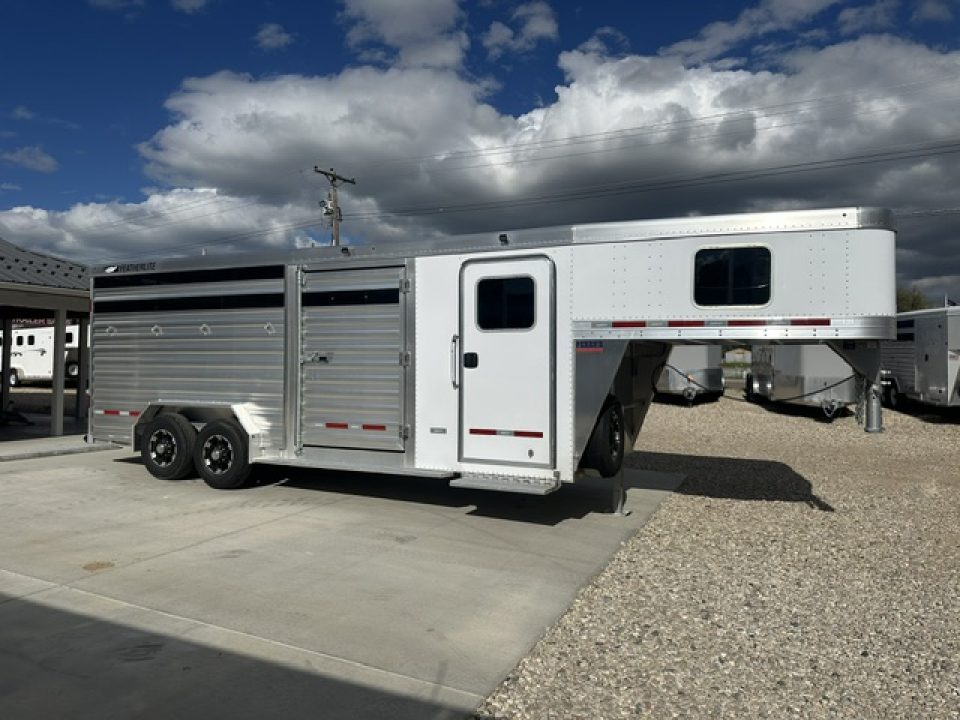 Trailer Photo 2
