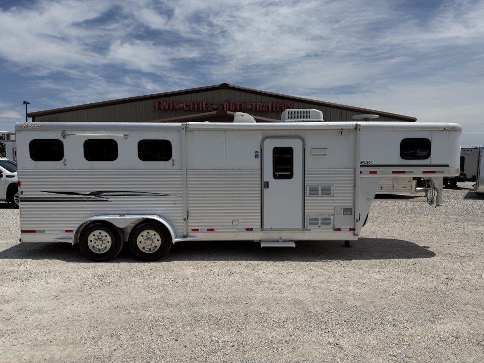 Trailer Photo 2