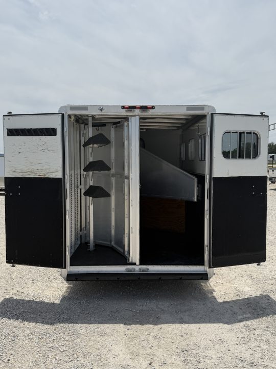 Trailer Photo 7