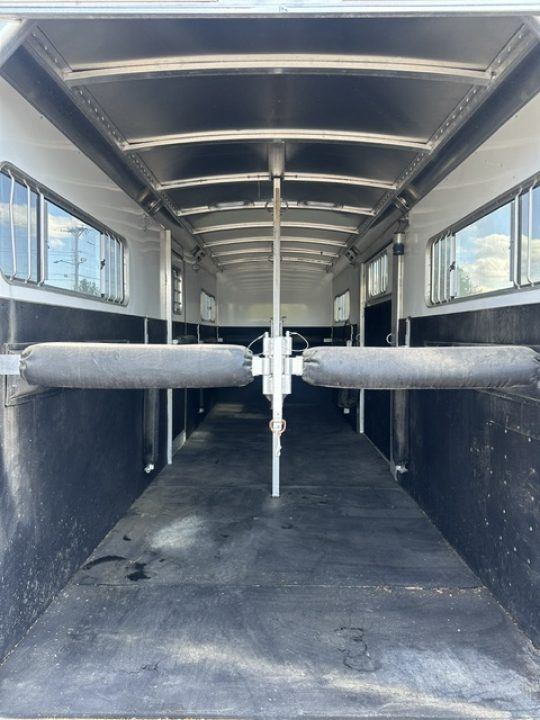 Trailer Photo 7