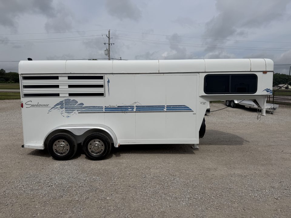Trailer Photo 4