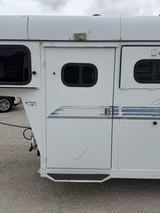 Trailer Photo 10