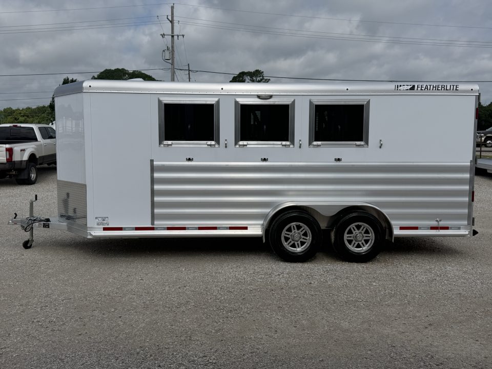 Trailer Photo 3