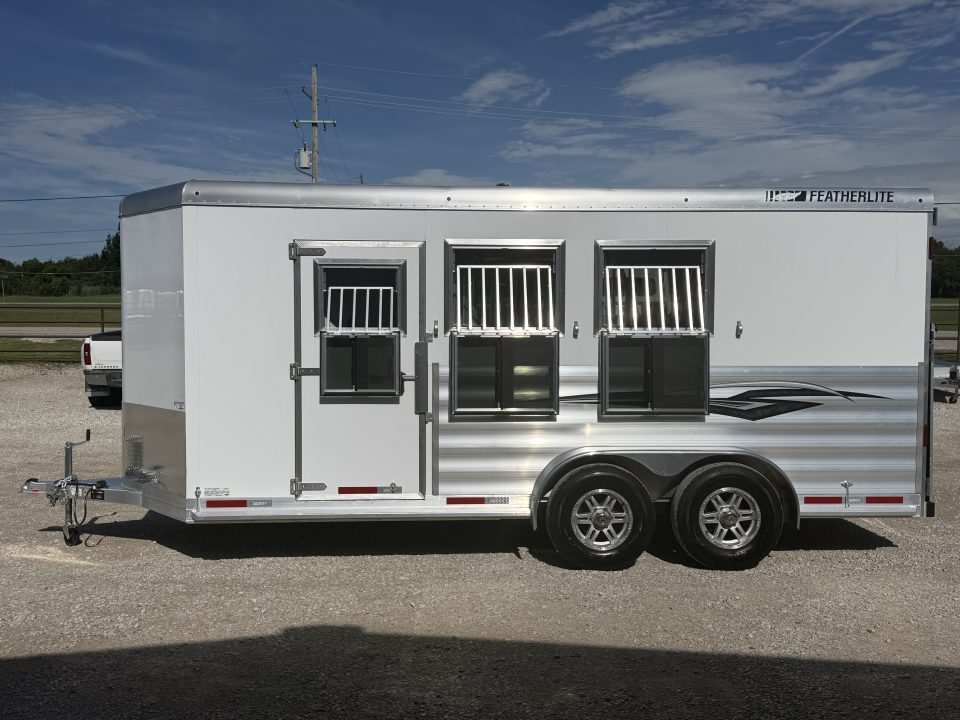 Trailer Photo 4