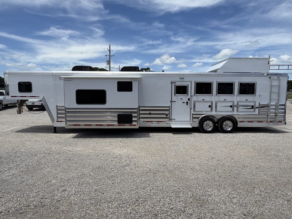 Trailer Photo 5