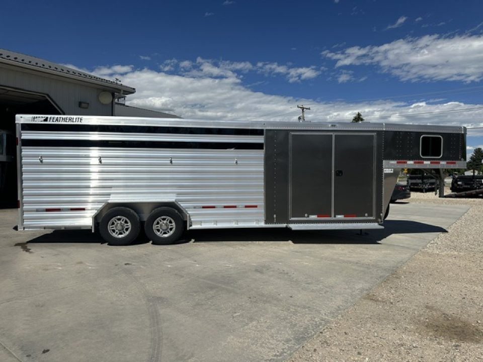 Trailer Photo 2