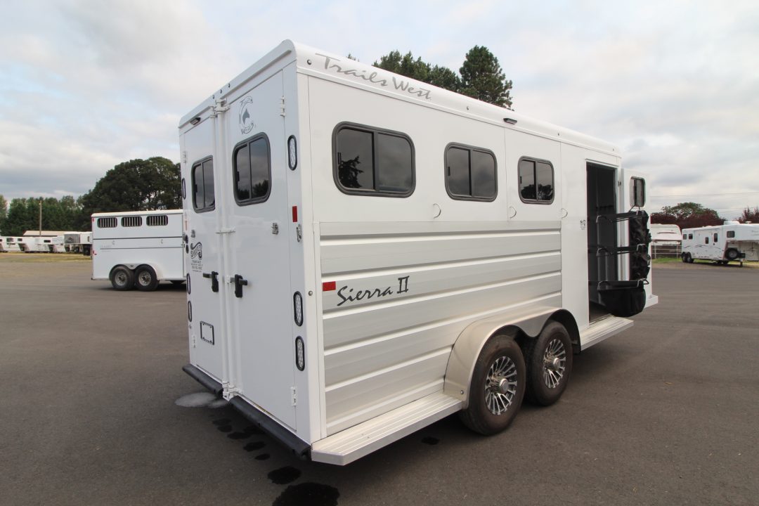 Trailer Photo 2