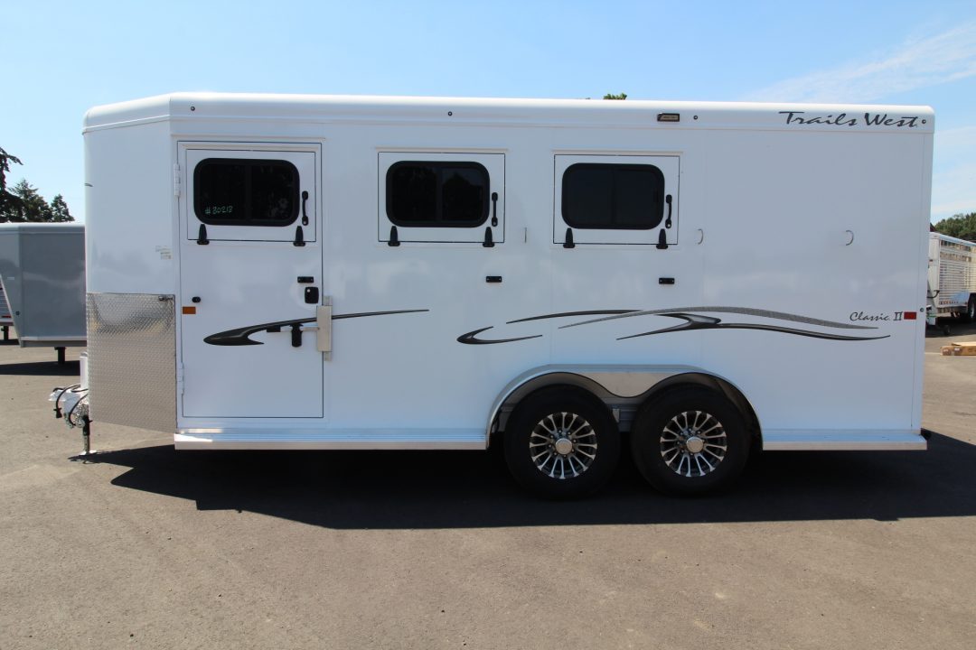 Trailer Photo 12