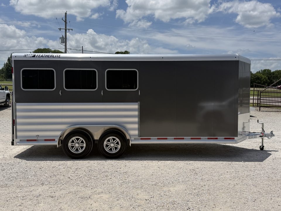 Trailer Photo 5