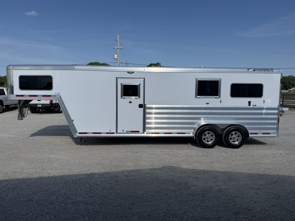 Trailer Photo 2