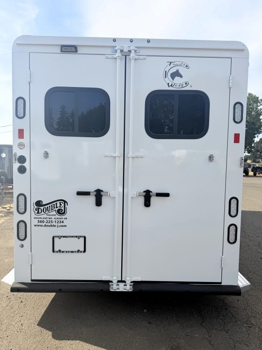 Trailer Photo 4
