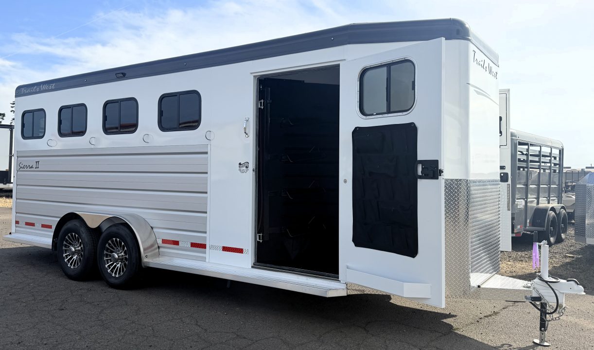 2027 Trails West Sierra II 4 Horse