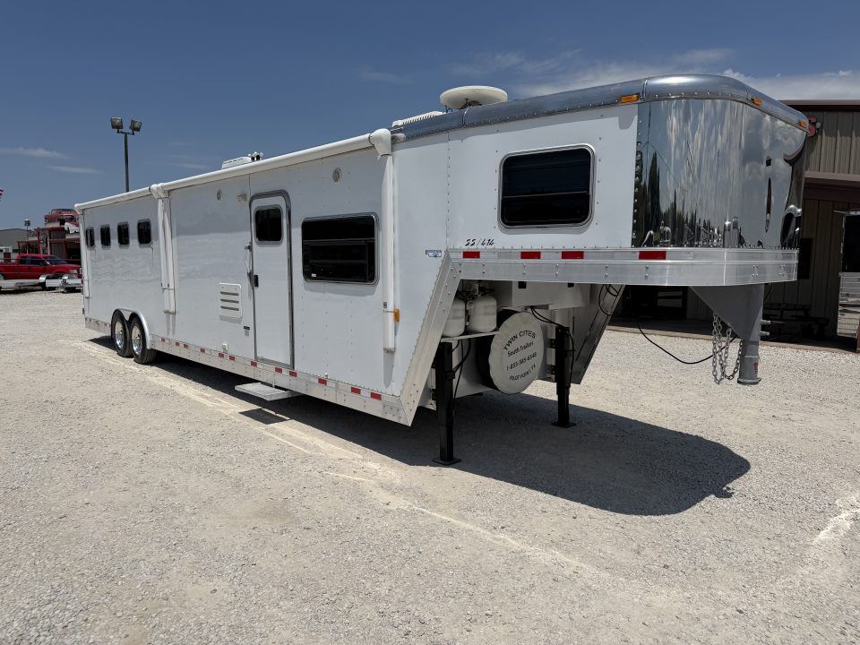 Trailer Photo 2