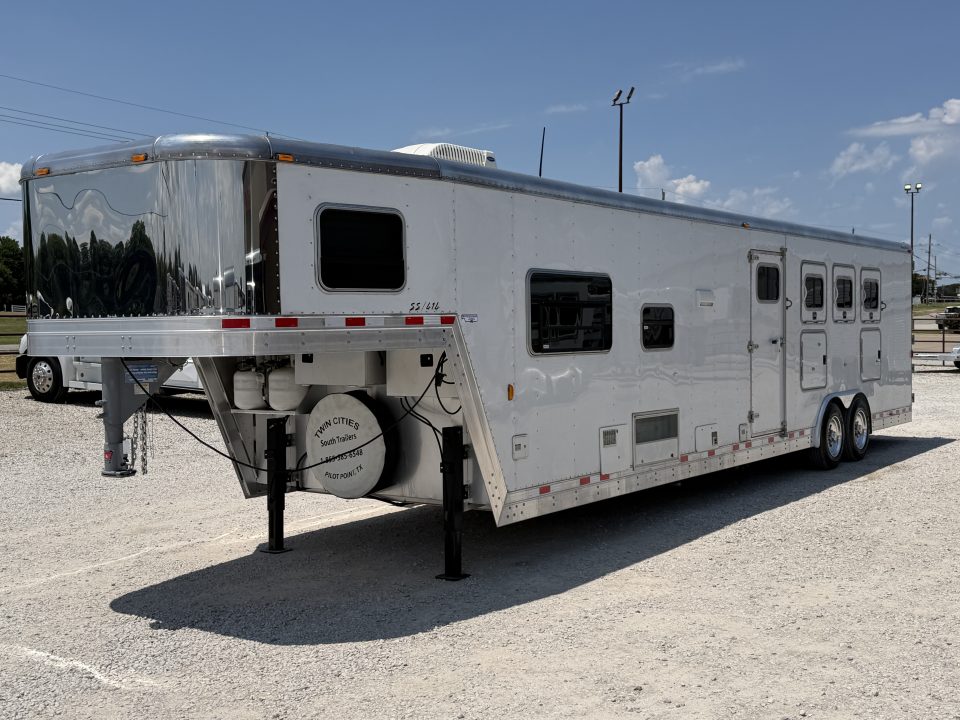 Trailer Photo 4