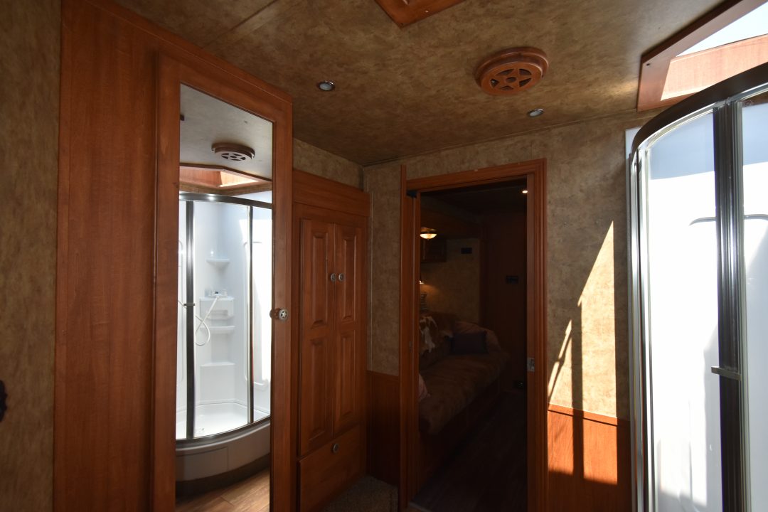 Trailer Photo 18