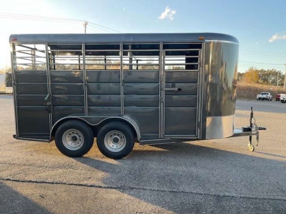 Trailer Photo 1