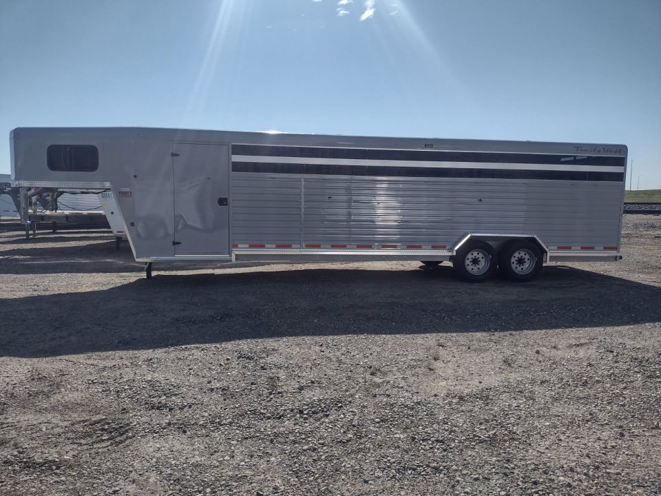 Trailer Photo 10