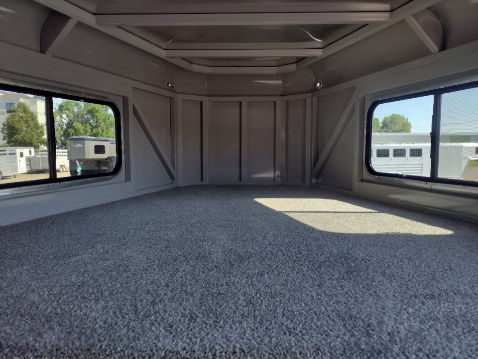 Trailer Photo 17