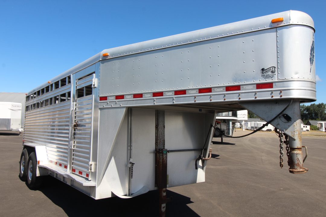 Trailer Photo 11