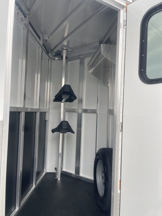 Trailer Photo 5