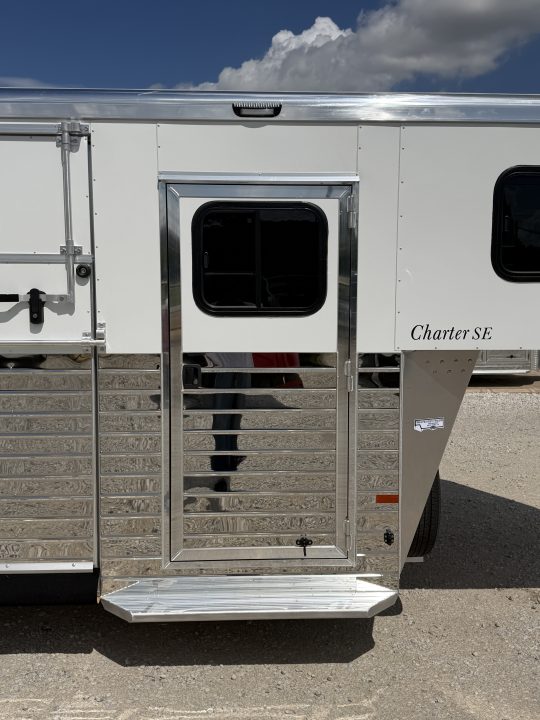Trailer Photo 16