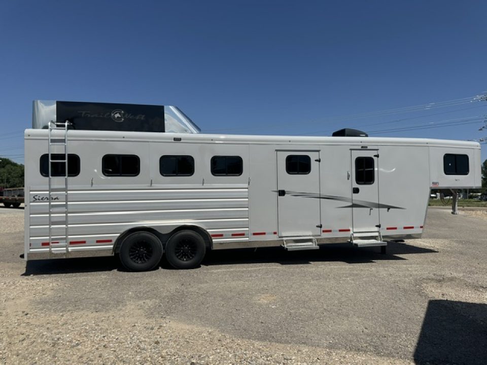 Trailer Photo 2