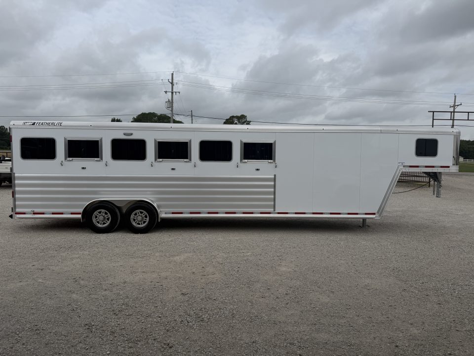 Trailer Photo 4
