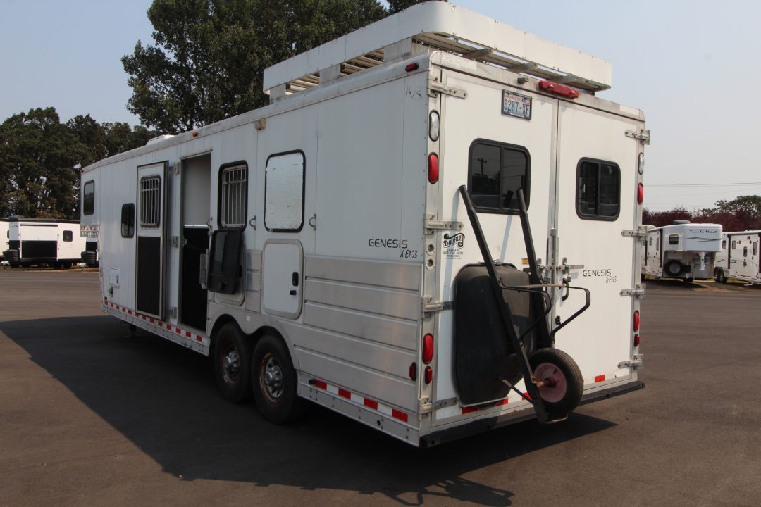 Trailer Photo 2