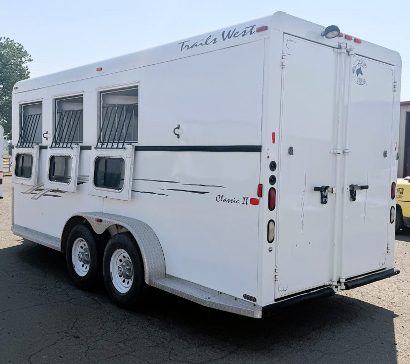 Trailer Photo 2