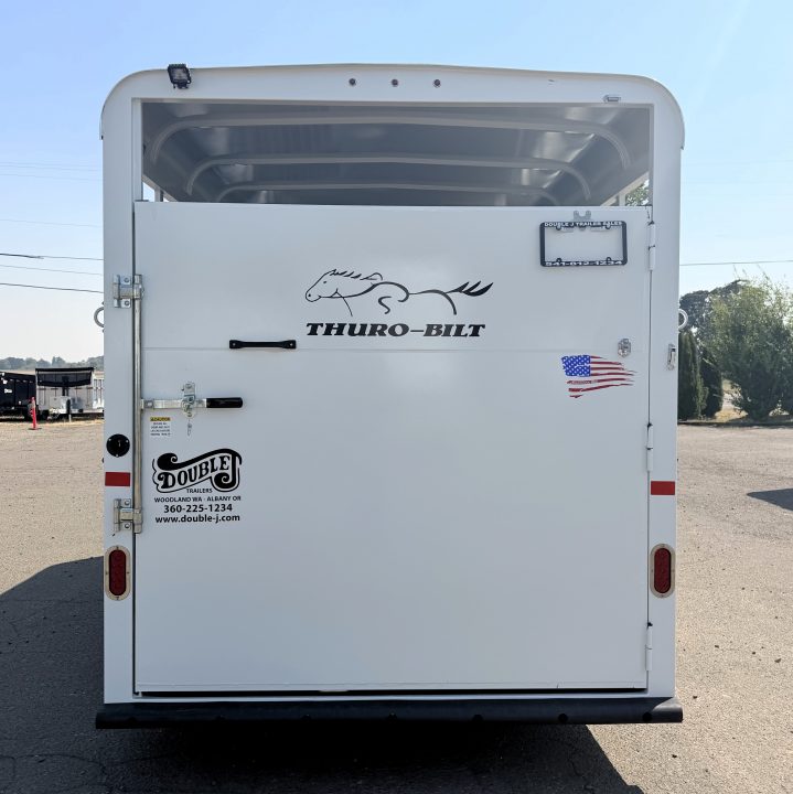 Trailer Photo 3