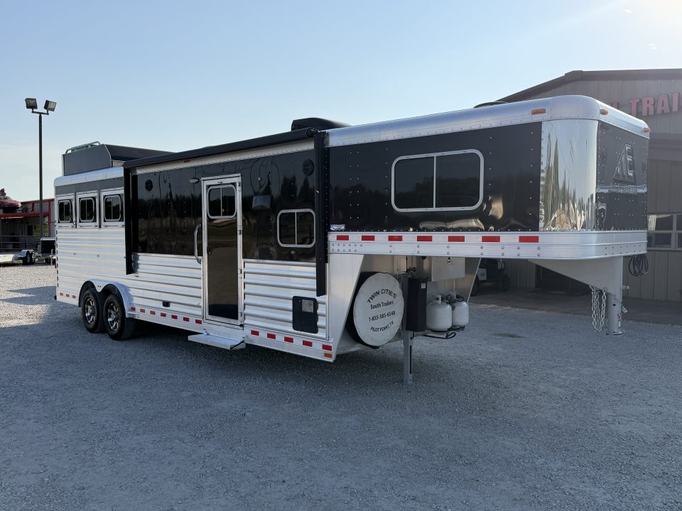 Trailer Photo 3