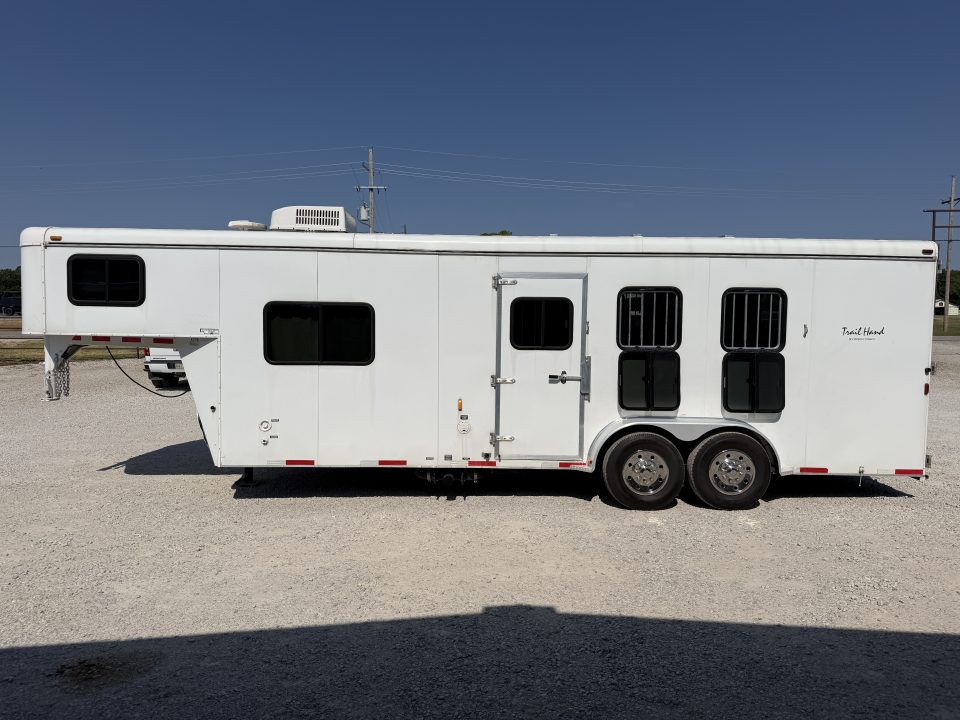 Trailer Photo 5