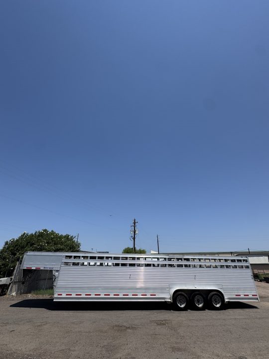 Trailer Photo 3