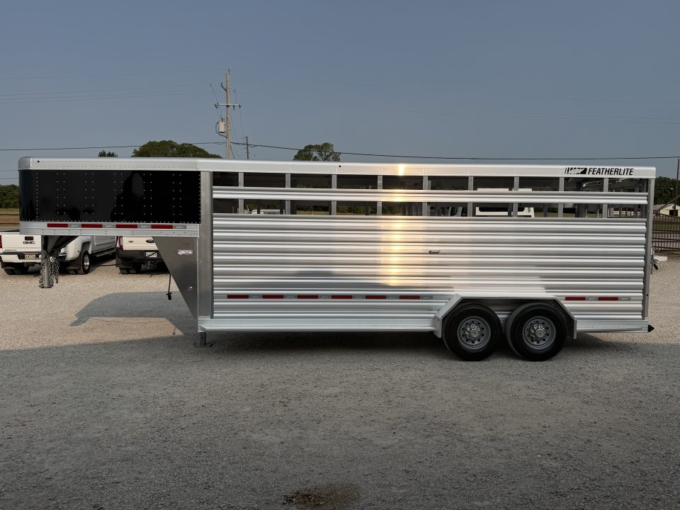 Trailer Photo 5