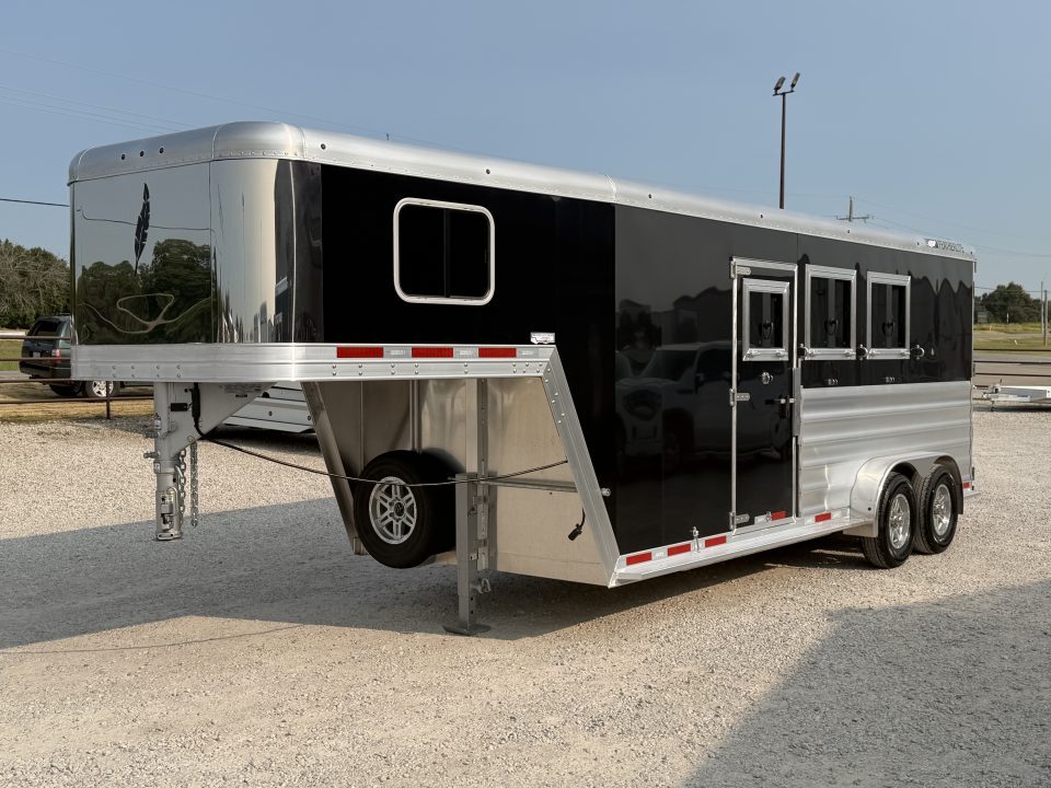 Trailer Photo 4