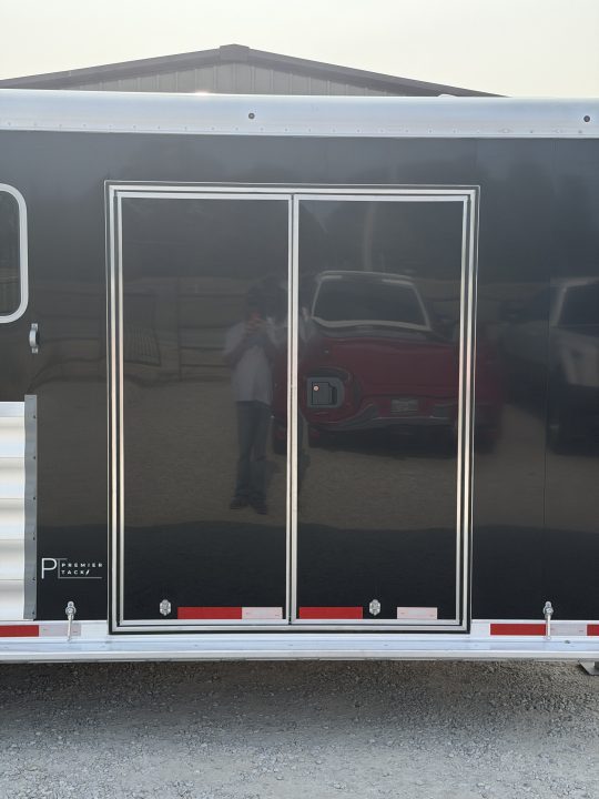 Trailer Photo 11