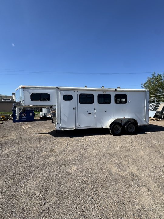 Trailer Photo 3