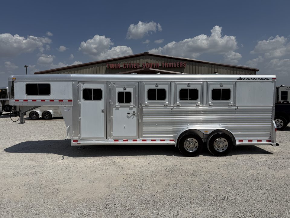 2007 Elite Trailers 4 Horse Gooseneck