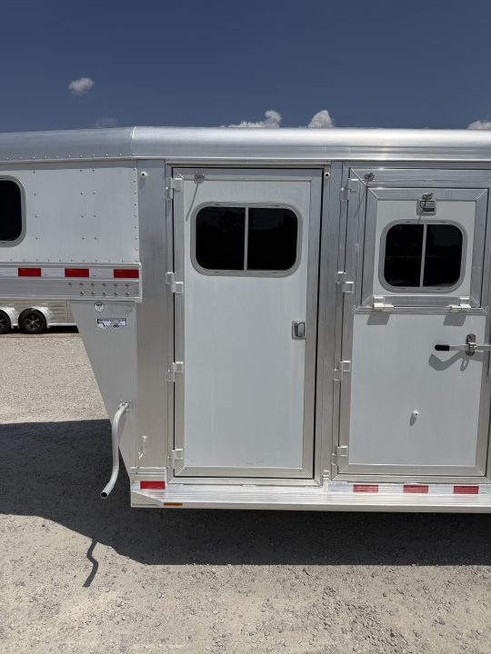 Trailer Photo 10