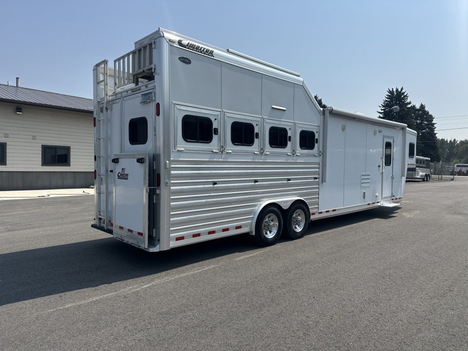 Trailer Photo 3